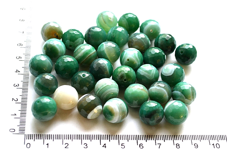 Агат зеленый граненый с полосками, 14 мм