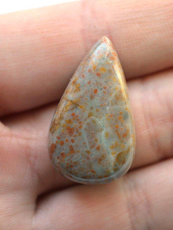 Кабошон из Доломита №6