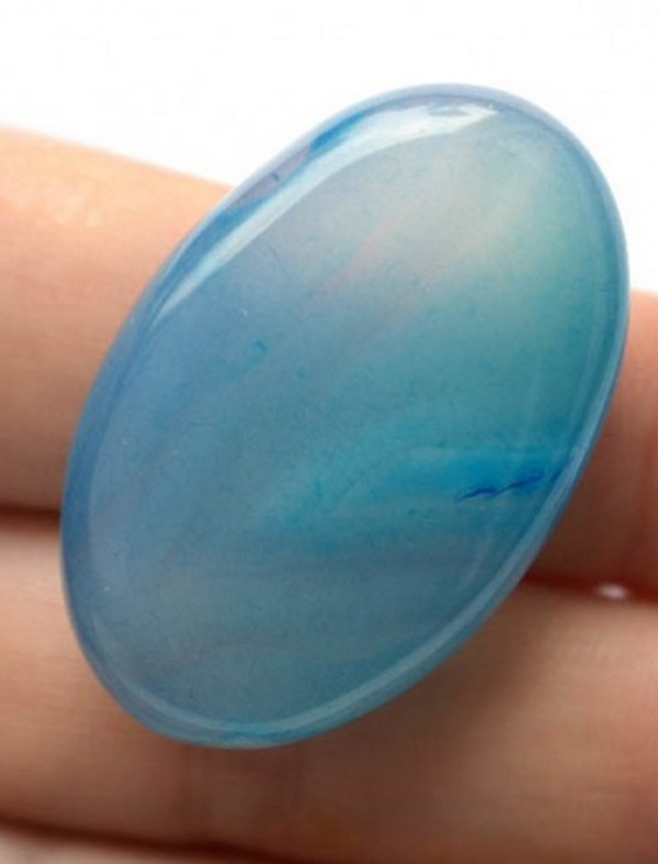 Кабошон из агата, 36х23х7 мм