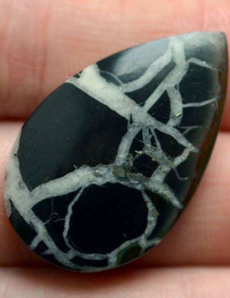 Кабошон из Септарии №3