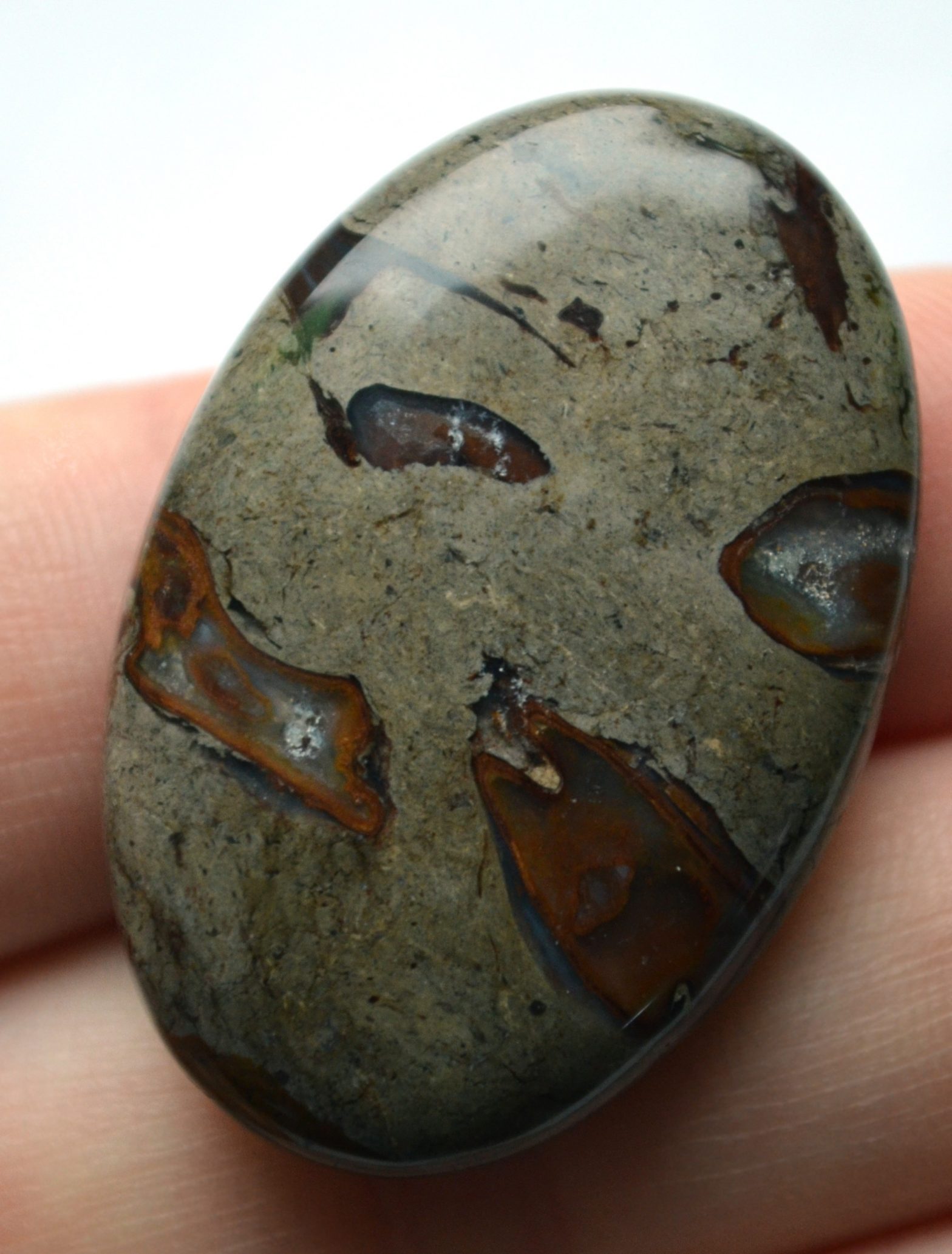 Кабошон из карбоната №4