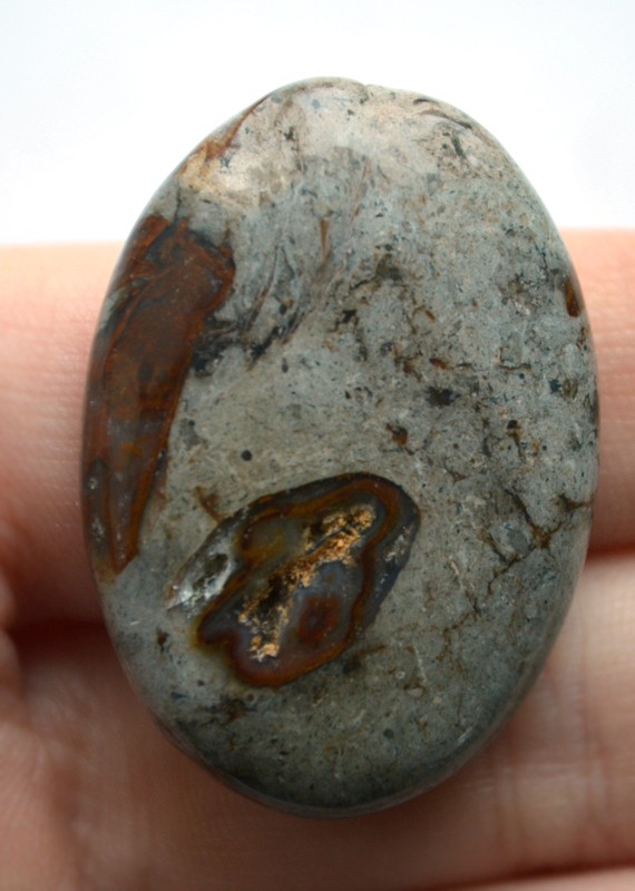 Кабошон из карбоната №5