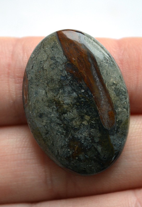 Кабошон из карбоната №8