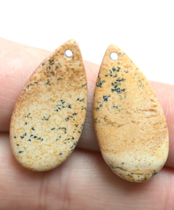 Пара подвесок из пейзажной яшмы №2