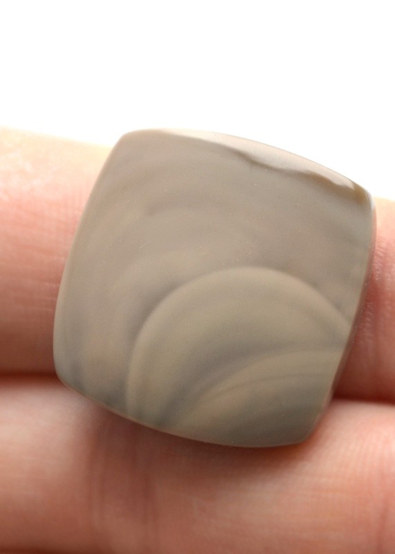 Кабошон из императорской яшмы №3