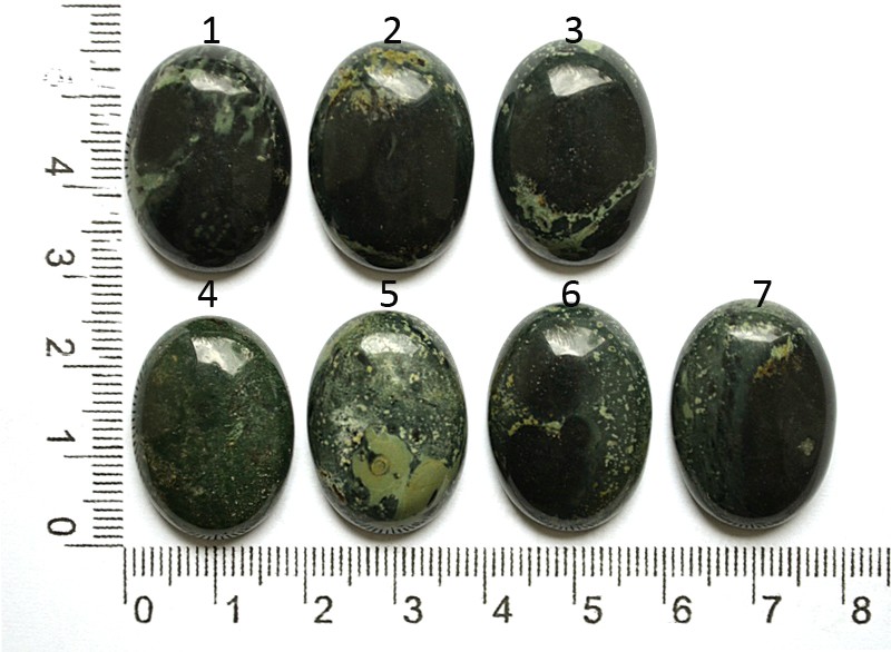 Кабошон из яшмы Камбаба (O)