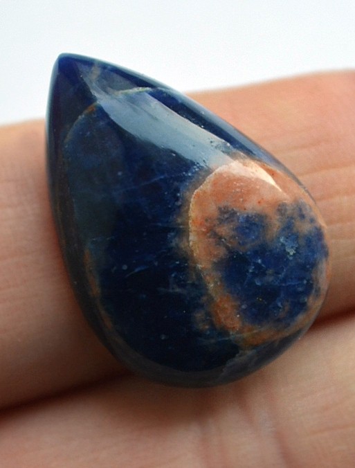 Кабошон из содалита №1