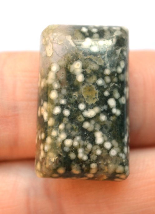 Кабошон из океанической яшмы №9