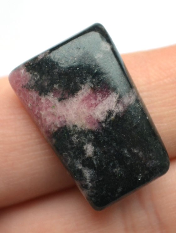 Кабошон из родонита №5