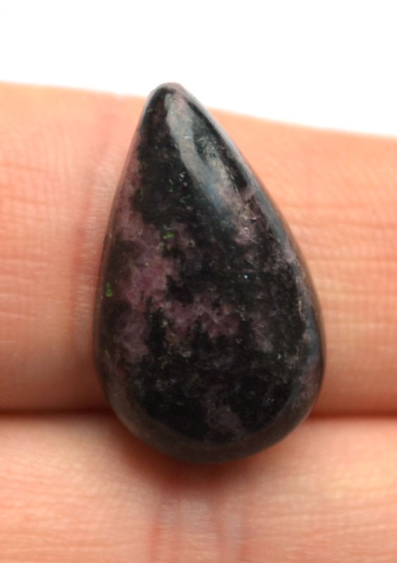 Кабошон из родонита №12