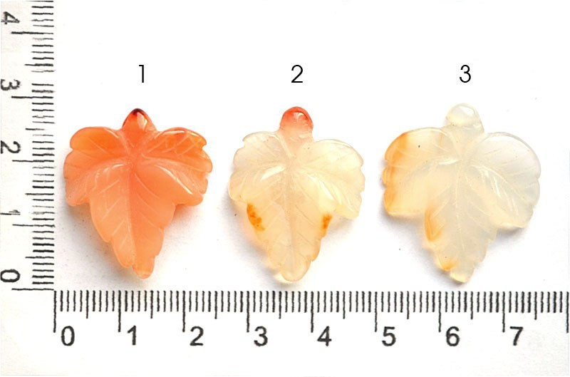 Подвеска из красного агата "Листик"