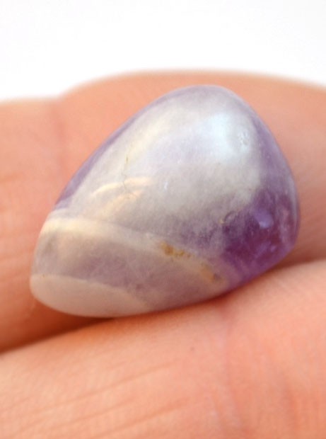 Кабошон из аметиста №21