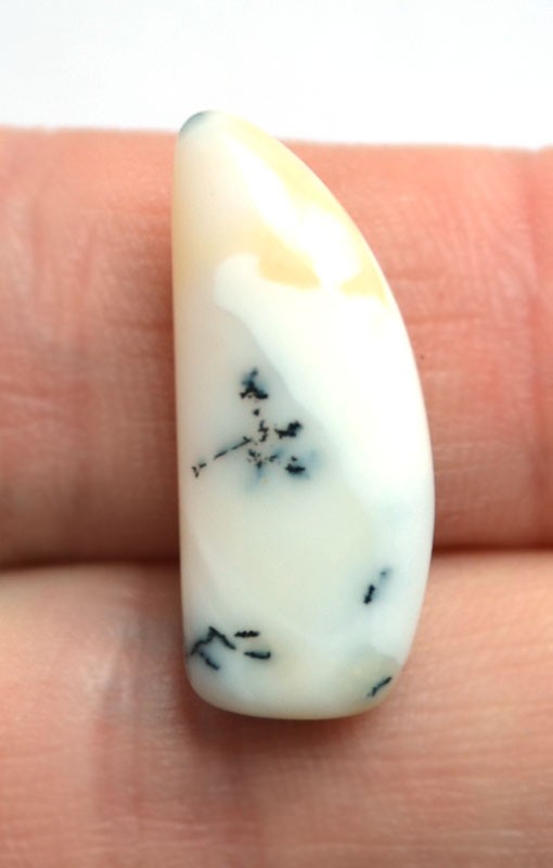 Кабошон из Дендритового опала №37