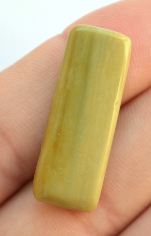 Кабошон из императорской яшмы №18