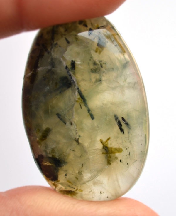 Кабошон из пренита №14