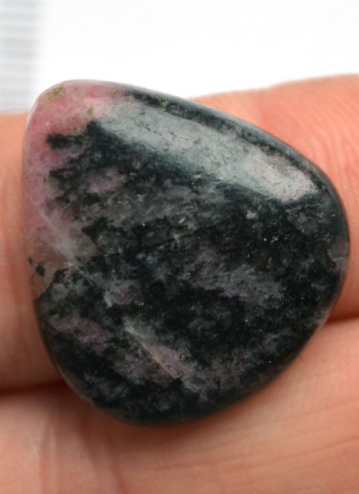 Кабошон из родонита №25