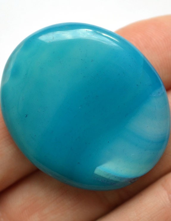 Кабошон из агата, 37x31х5 мм