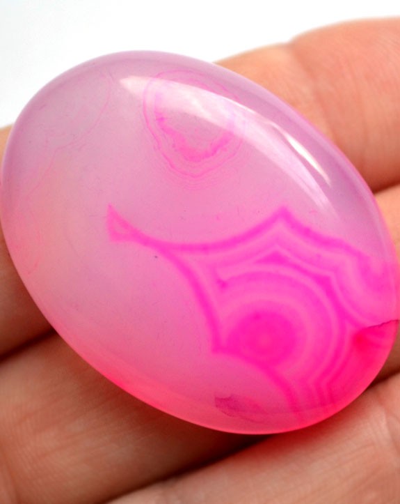 Кабошон из агата, 37x28х7 мм