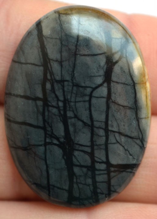 Кабошон из яшмы Пикассо №3