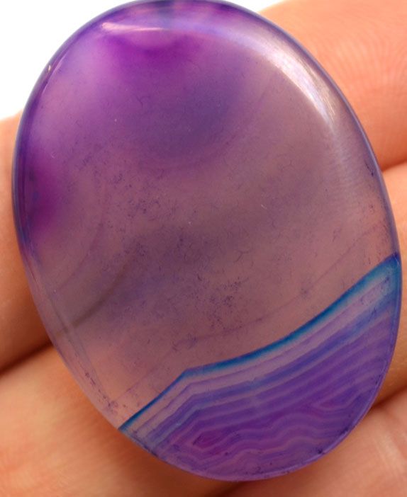 Кабошон из агата, 37x28х5 мм