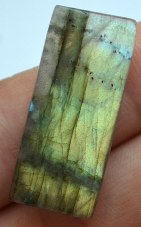 Кабошон из лабрадорита №51