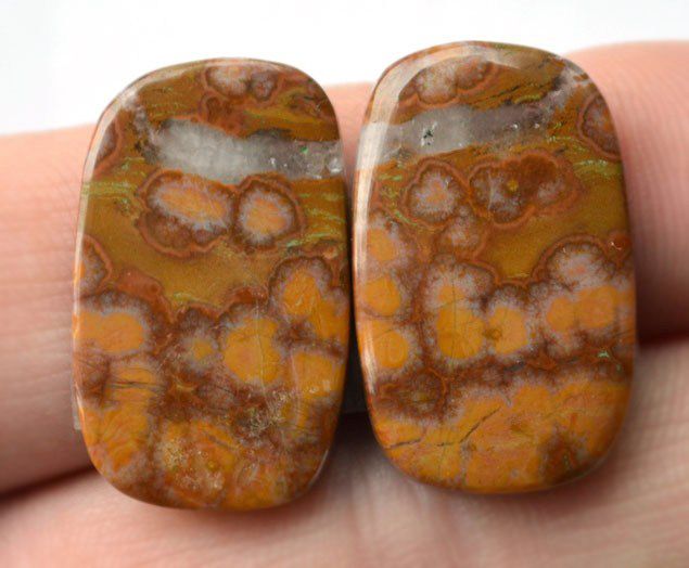 Пара кабошонов из яшмы №1