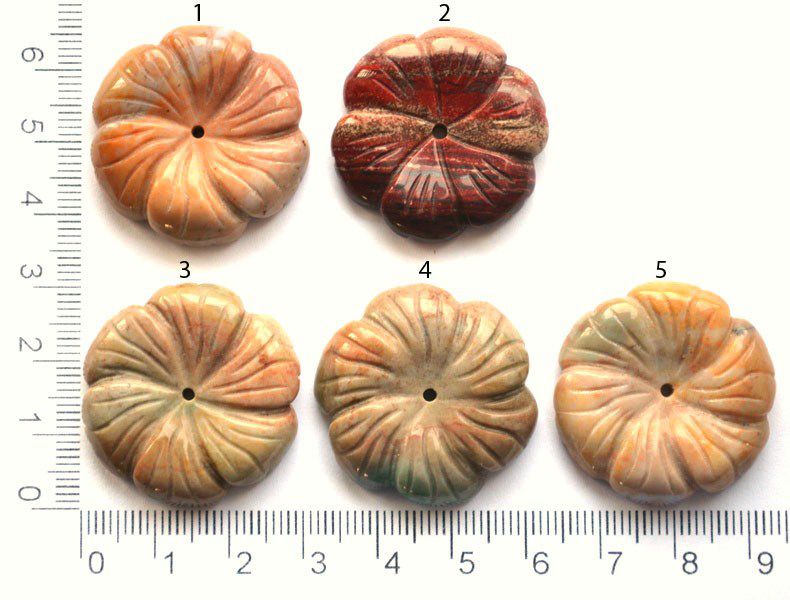 Кабошон из резной яшмы "Цветок"